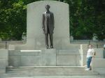 lincoln statue