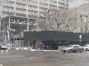 Long shot of Apple Store canopy